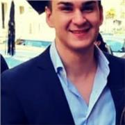 Laureato in Mediazione Linguistica indirizzo marketing offre lezioni e ripetizioni di inglese, spagnolo e portoghese